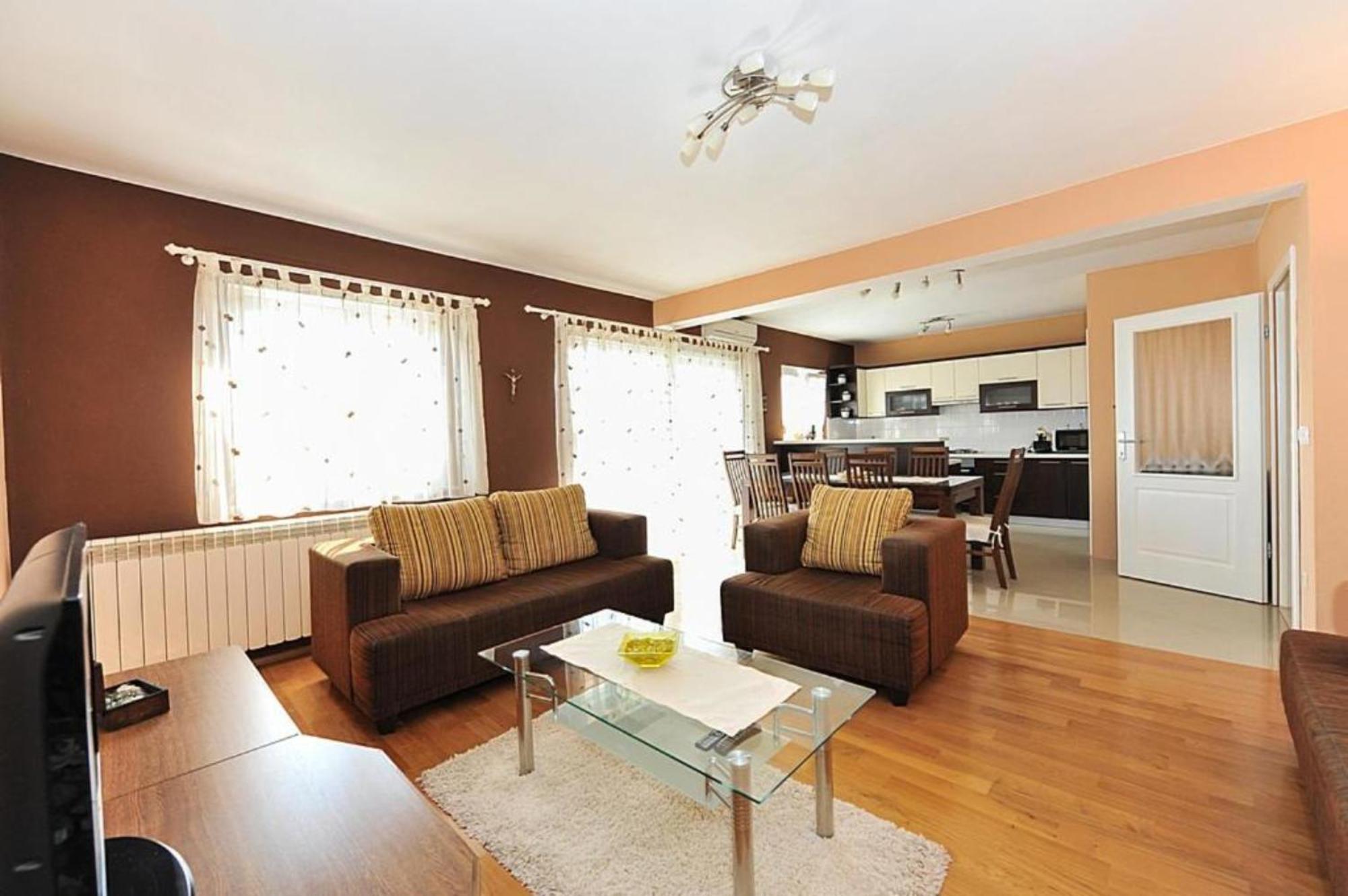 Veliki Apartman Petra Posedarje Εξωτερικό φωτογραφία
